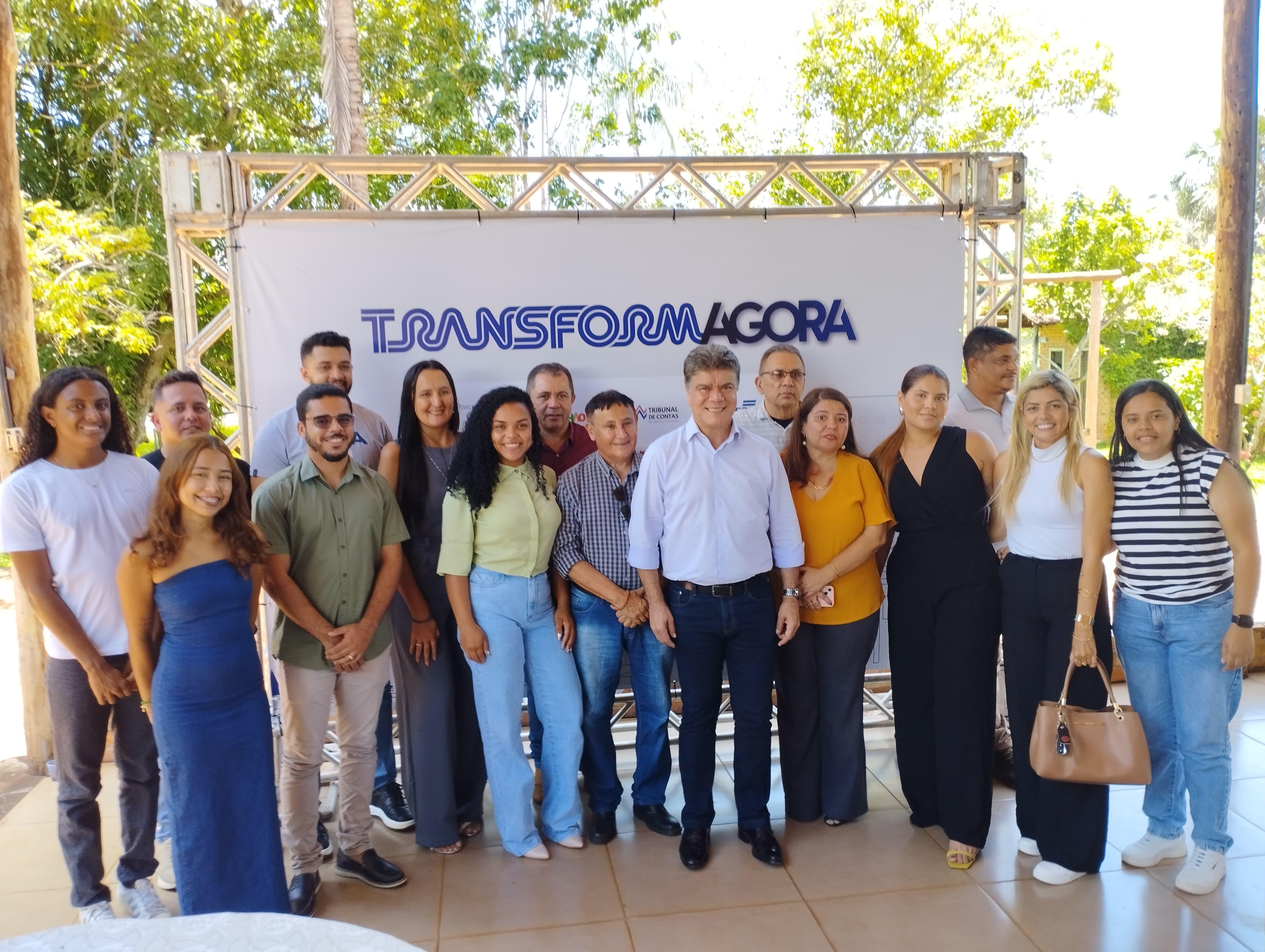 Prefeito Deoclides Macedo participa da IV edição do TransformAgora organizado pelo Sebrae