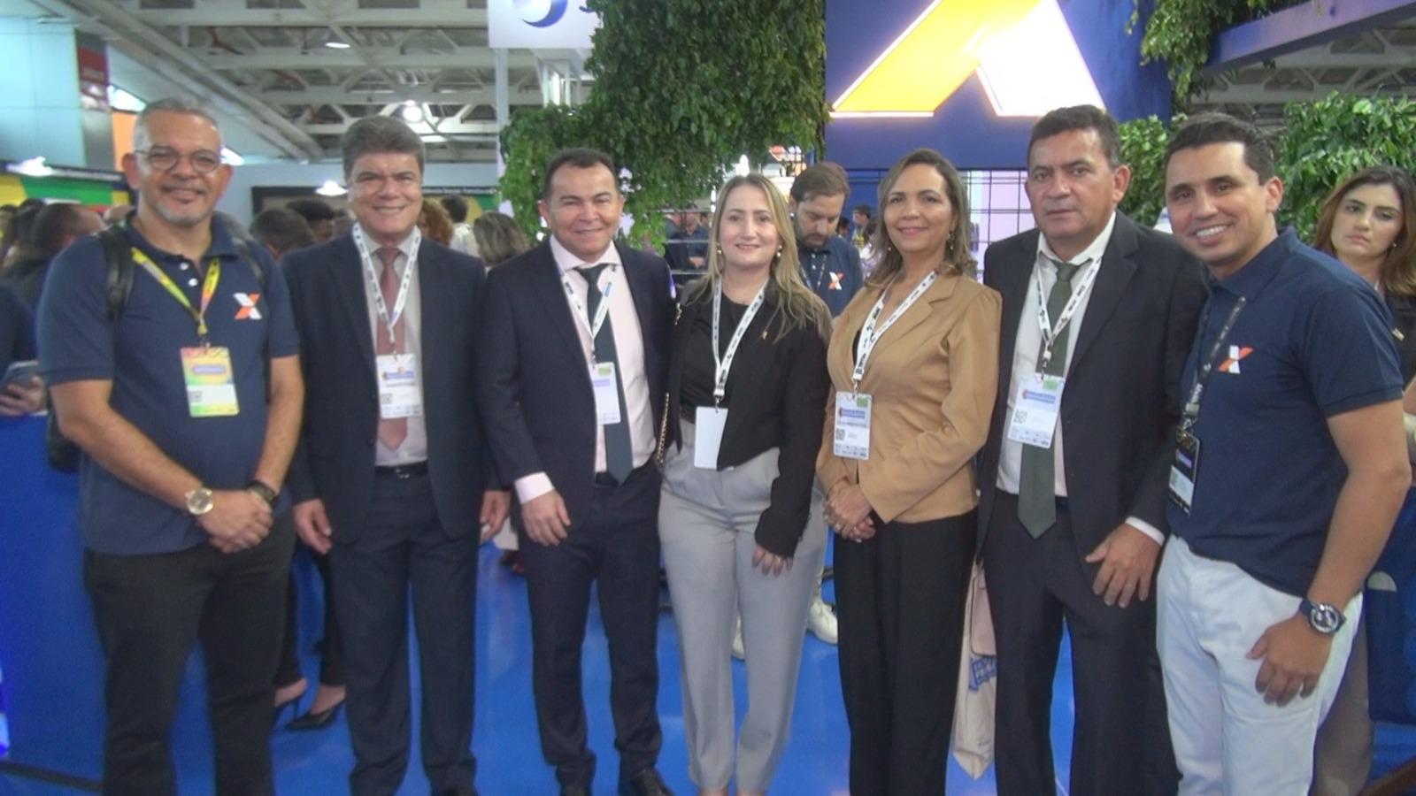 Prefeito Deoclides Macedo participa do Encontro de Novos Prefeitos e Prefeitas, em Brasília