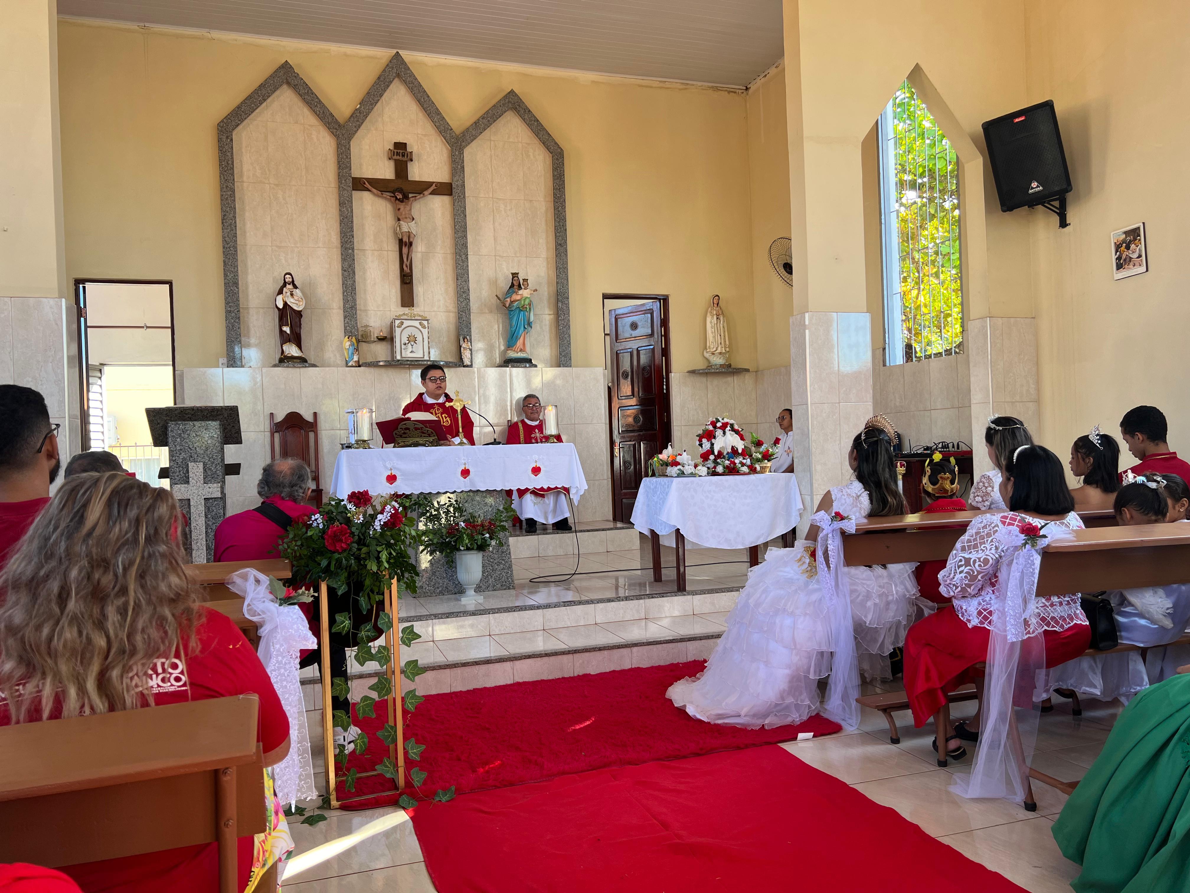 Abertura da Festa do Divino Espírito Santo em Porto Franco: 20 Anos de fé, partilha e devoção