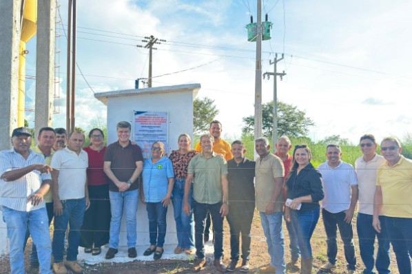 Prefeitura inaugura sistema de abastecimento de água e leva mais qualidade de vida à zona rur