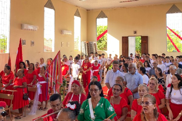Abertura da Festa do Divino Espírito Santo em Porto Franco: 20 Anos de fé, partilha e devoção