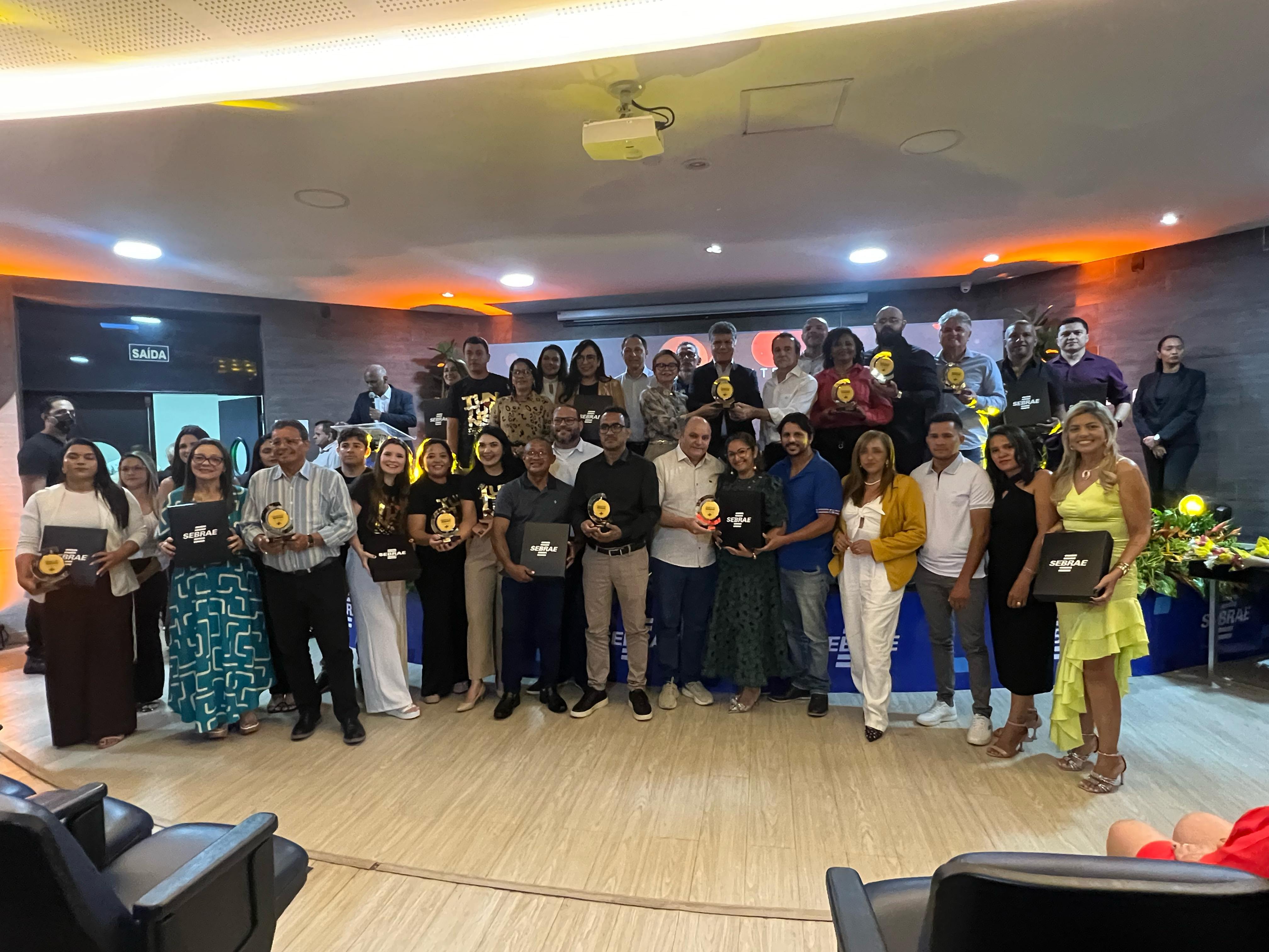 Prefeitura de Porto Franco recebe Selo Ouro do Sebrae pela excelência no atendimento aos empree...