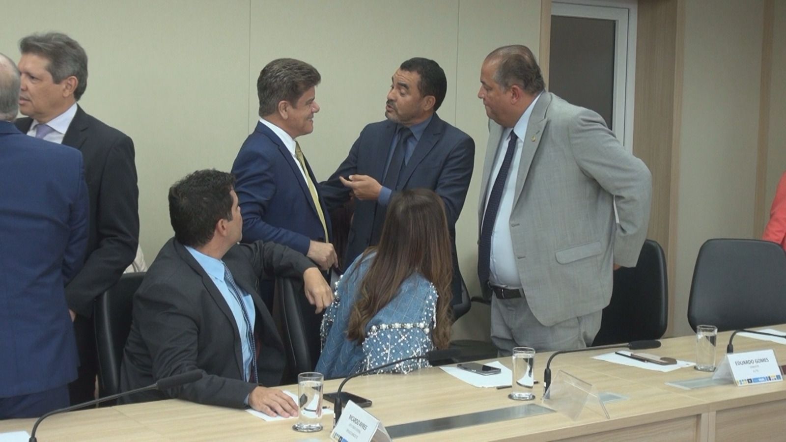 Prefeito Deoclides Macedo participa de reunião em Brasília sobre os impactos do colapso da pont...