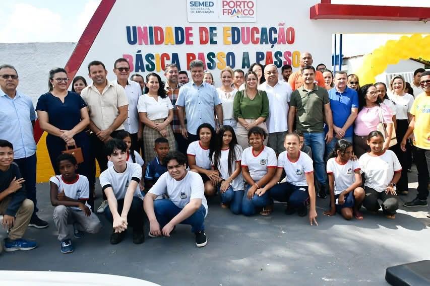 Prefeitura de Porto Frnaco celebra a entrega de três escolas reformadas e reforça compromisso c...