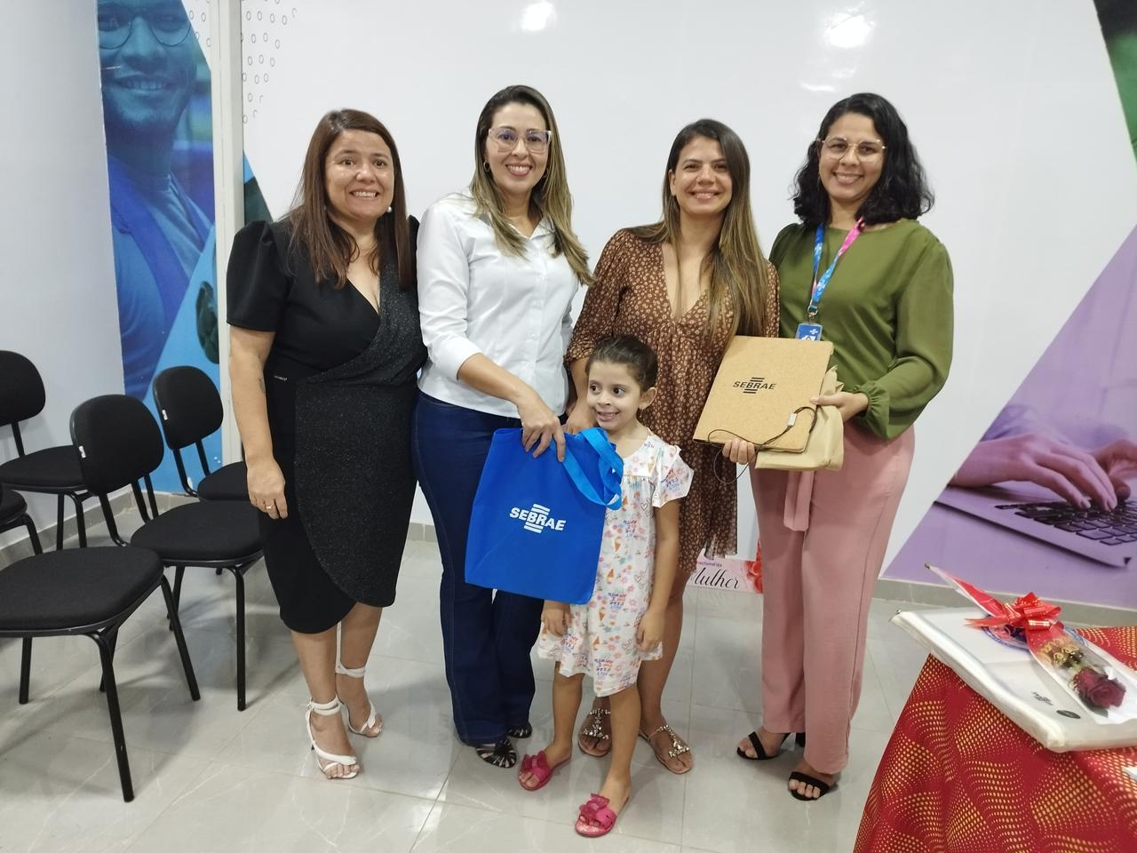 Sala do Empreendedor de Porto Franco recebe palestra em homenagem ao Dia Internacional da Mulhe...