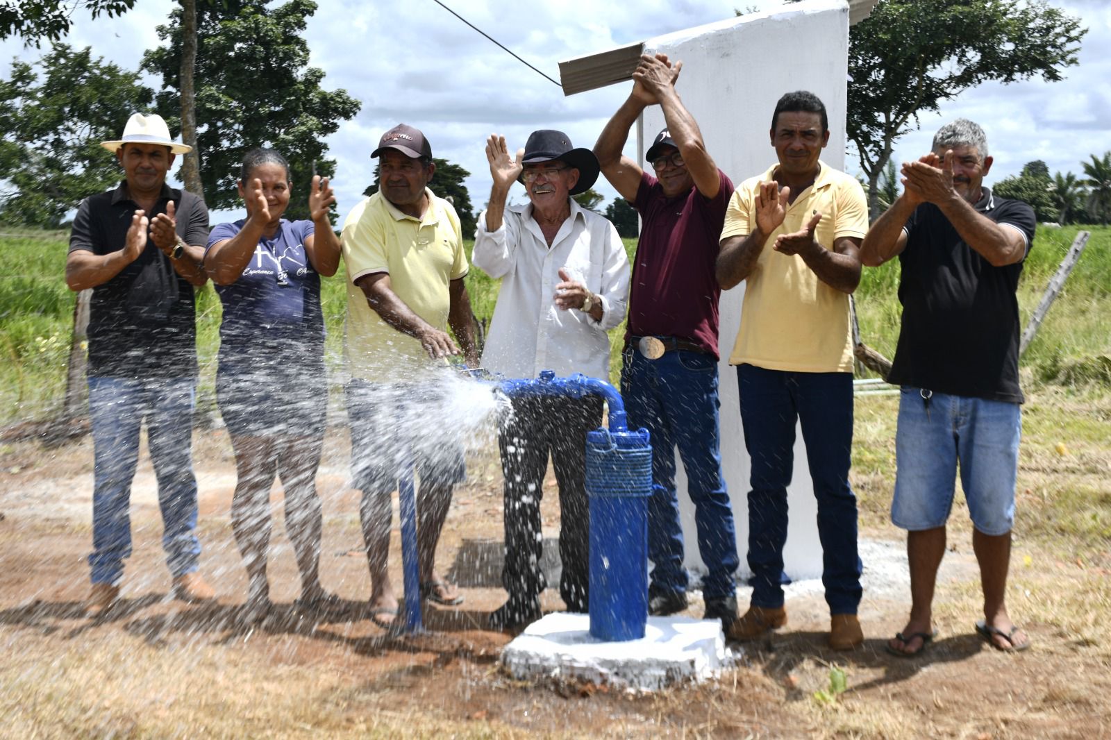 Prefeitura de Porto Franco inaugura Sistema de Abastecimento de Água na Região dos Margaridas e...