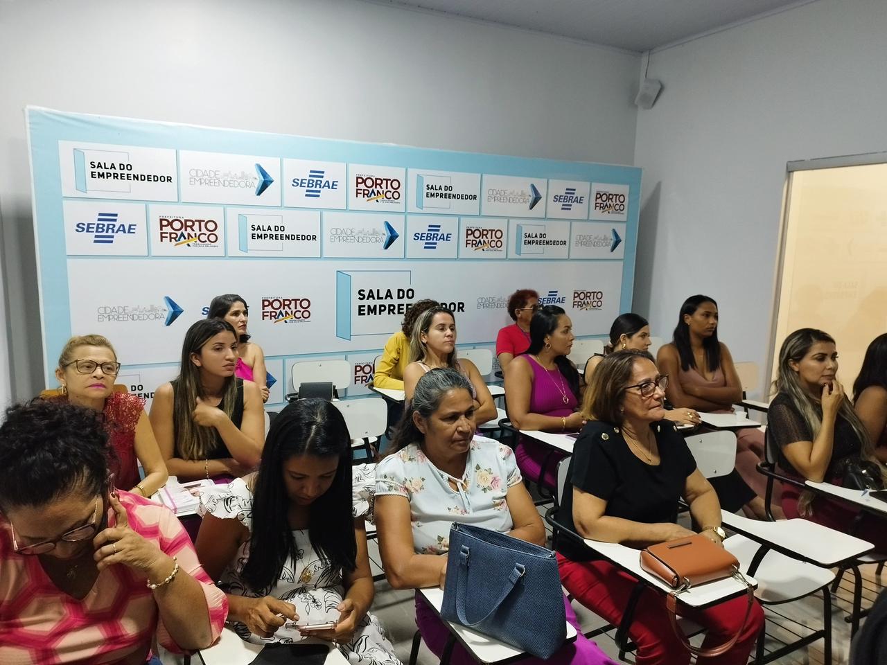 Sala do Empreendedor de Porto Franco recebe palestra em homenagem ao Dia Internacional da Mulhe...