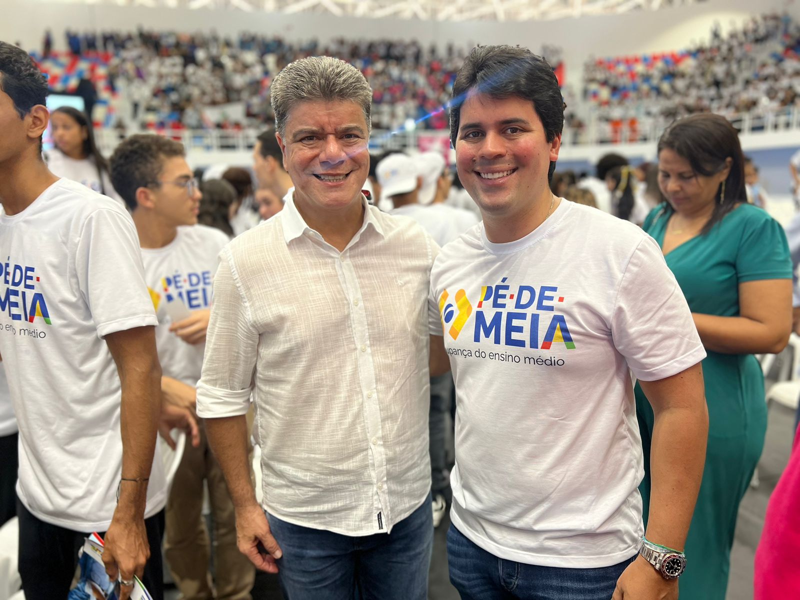 Deoclides Macedo participa do lançamento do Programa Pé de Meia no Maranhão