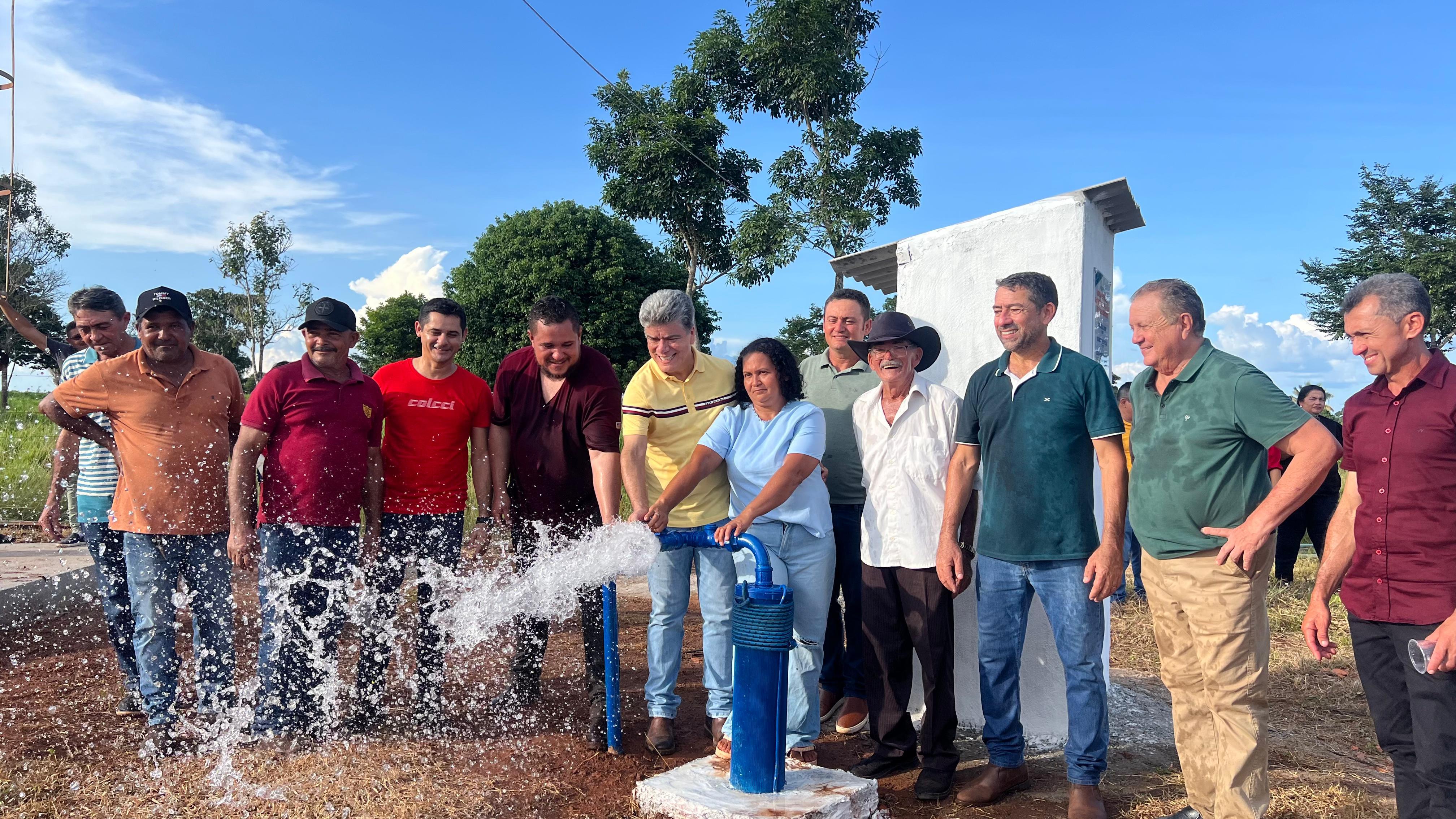 Prefeitura de Porto Franco inaugura Sistema de Abastecimento de Água na Região dos Margaridas e...