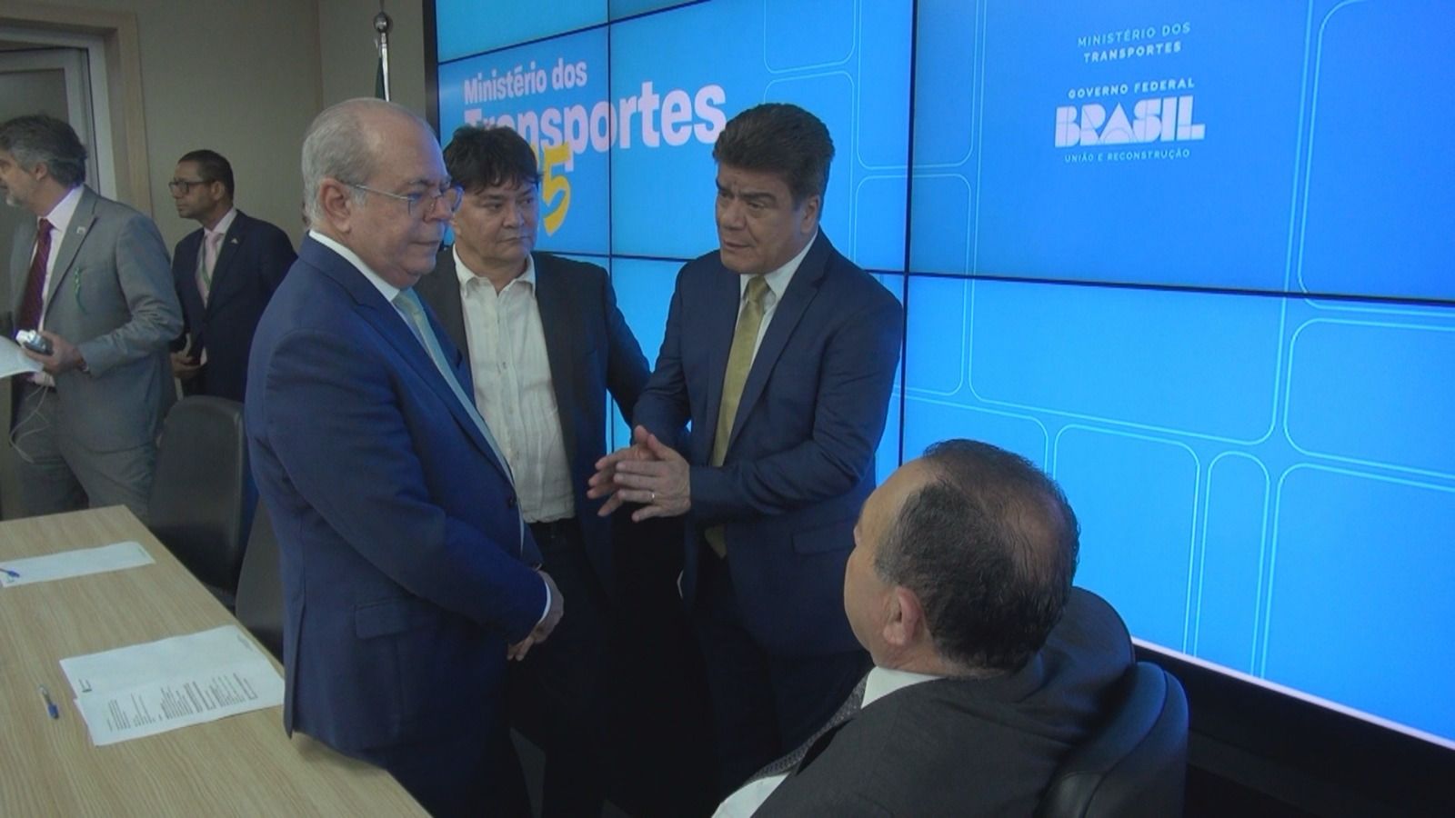 Prefeito Deoclides Macedo participa de reunião em Brasília sobre os impactos do colapso da pont...