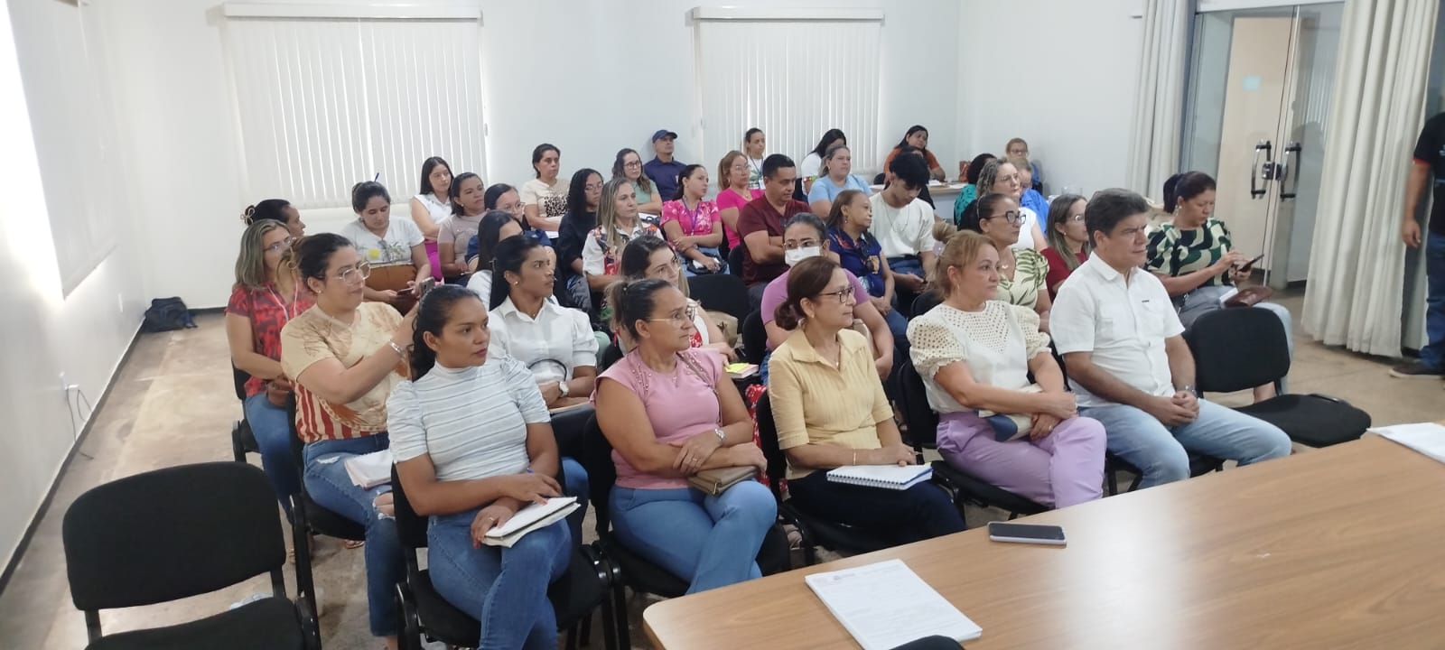 Reunião de alinhamento discute início das inscrições para o Programa Minha Casa, Minha Vida em...