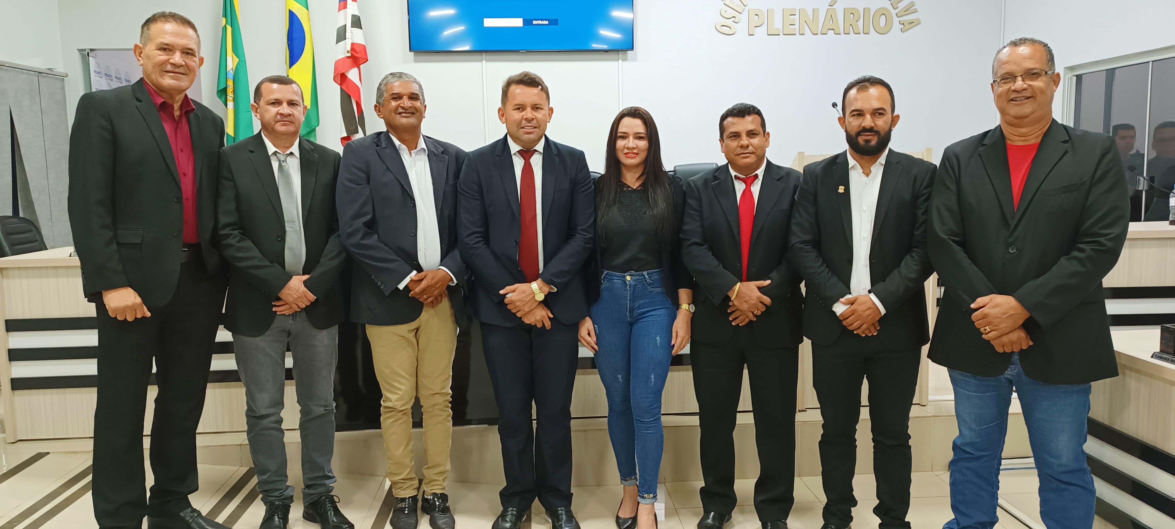 Prefeito Deoclides Macedo encaminha mensagem à Câmara de Vereadores na abertura dos trabalhos d...