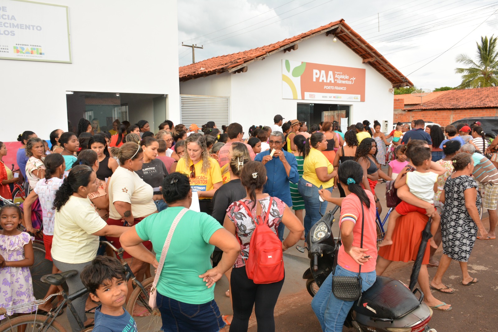 Prefeitura de Porto Franco realiza entrega de cestas verdes do PAA Alimentos