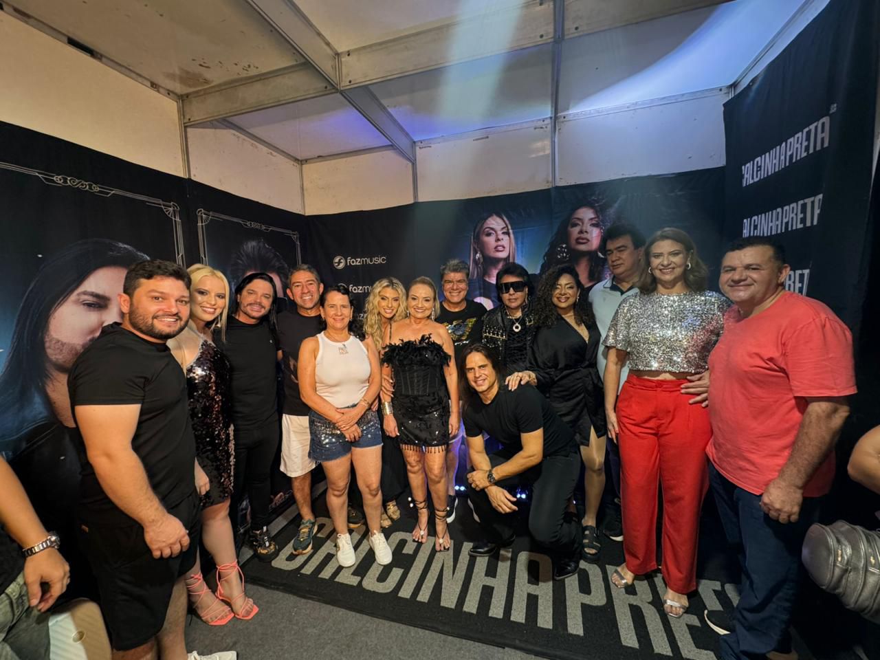 Multidão no show da banda Calcinha Preta marca Carnaval de Porto Franco