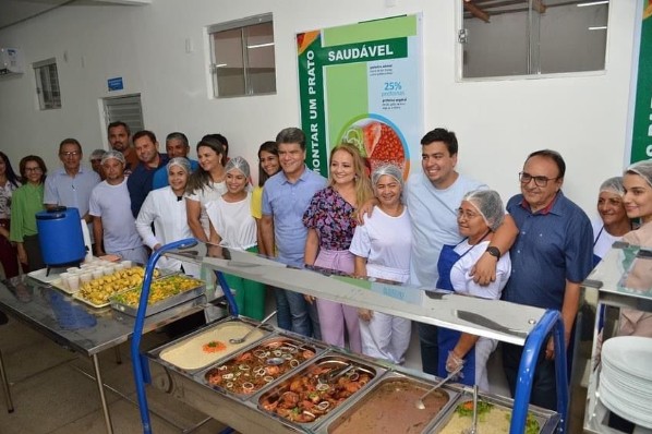 Restaurante popular de Porto Franco celebra um ano alimentando milhares de pessoas