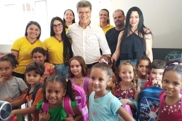 Prefeitura promove entrega da ampliação e readaptação da escola Francisco Nobrega